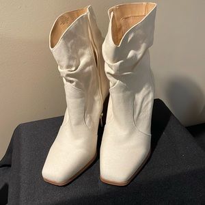 Brand new Jessica Simpson boots